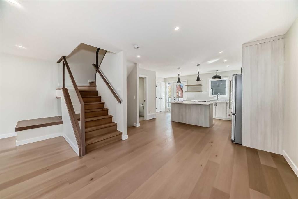 115-1330 1St Avenue, Canmore, AB - Indoor