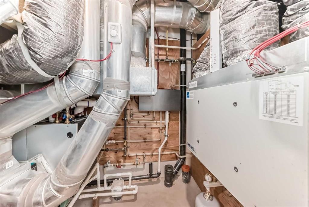 115-1330 1St Avenue, Canmore, AB - Indoor Photo Showing Basement