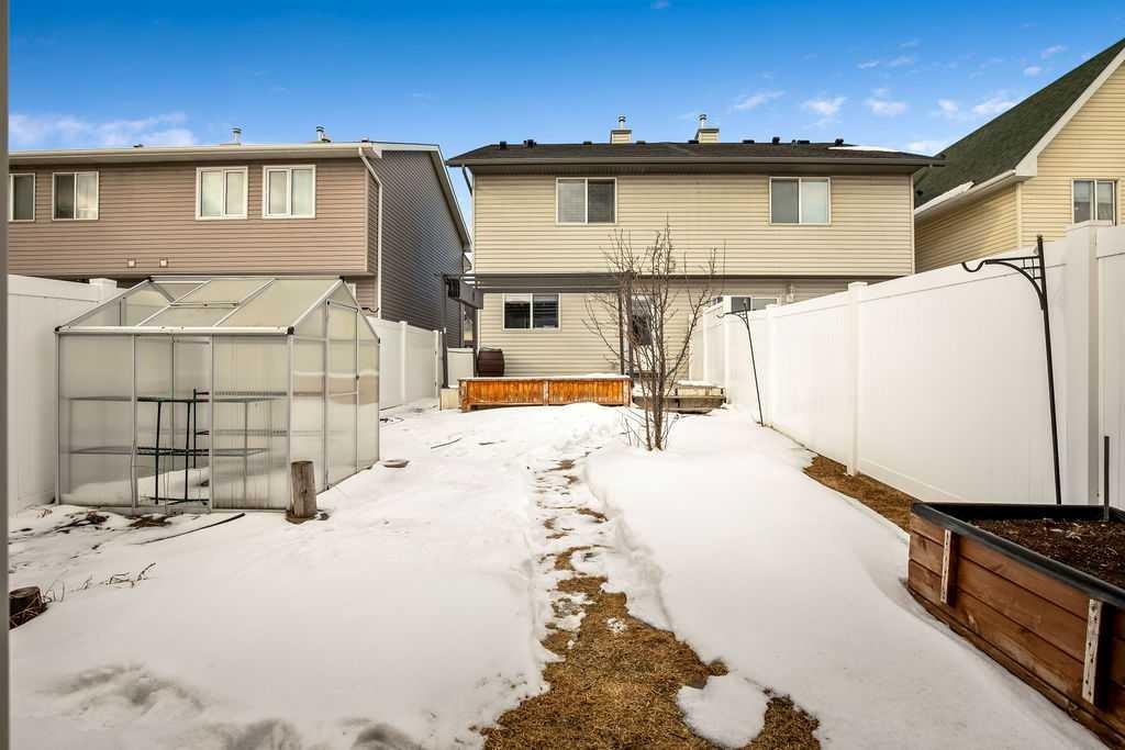 230 Elgin Place Se, Calgary, AB - Outdoor With Exterior