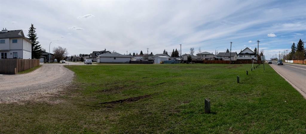 346 Parkview Estates, Strathmore, AB