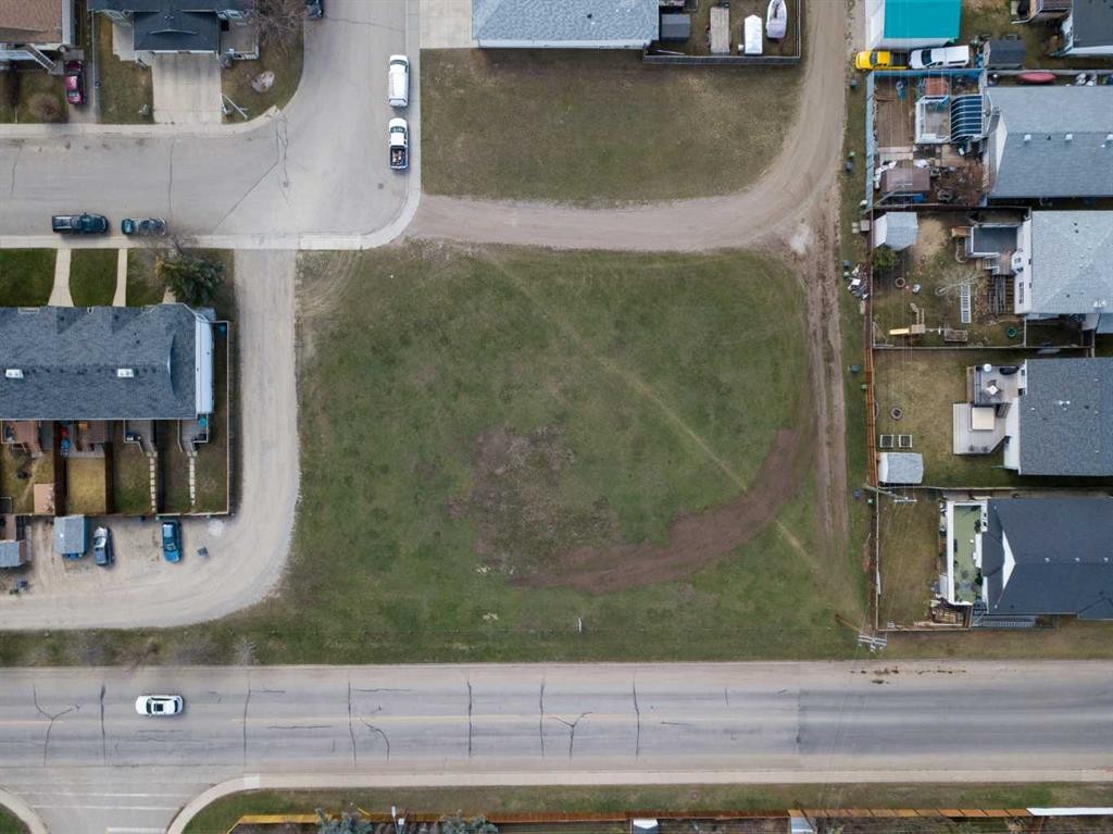 346 Parkview Estates, Strathmore, AB