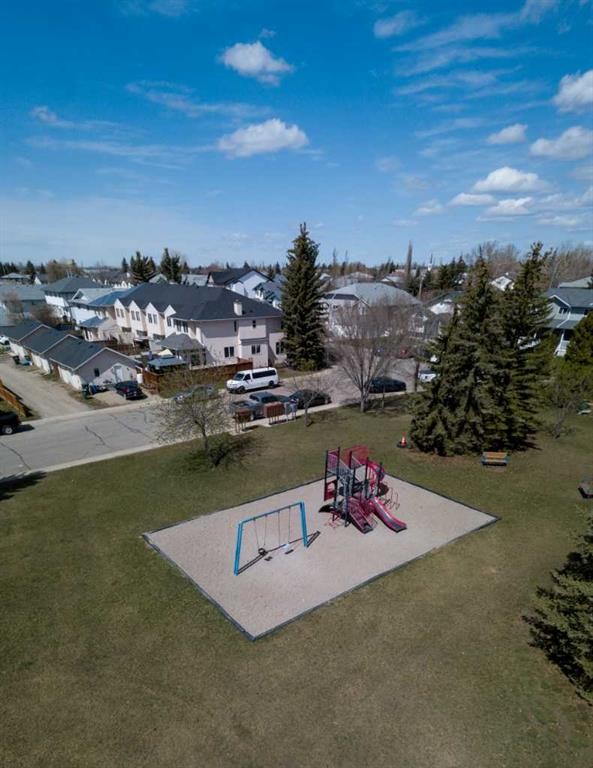 346 Parkview Estates, Strathmore, AB