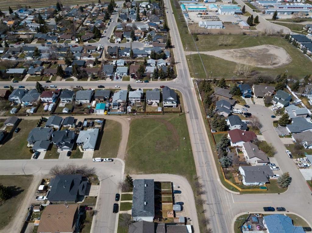 346 Parkview Estates, Strathmore, AB