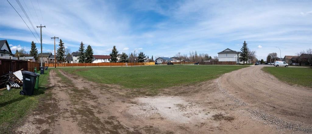 346 Parkview Estates, Strathmore, AB