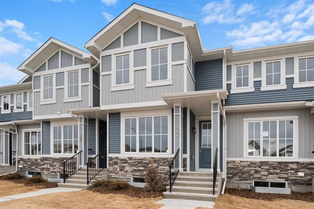 384 Sora Boulevard Se, Calgary, AB - Outdoor With Facade