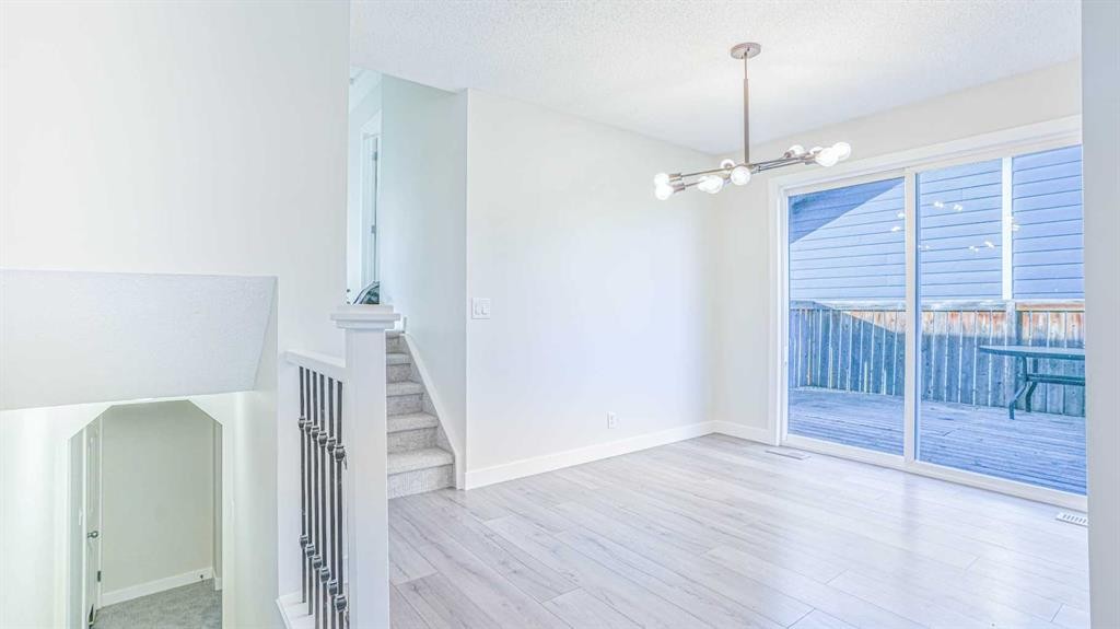 28 Castleridge Crescent Ne, Calgary, AB