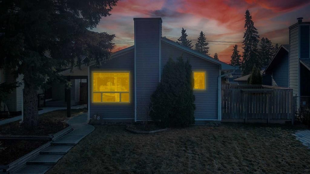 28 Castleridge Crescent Ne, Calgary, AB