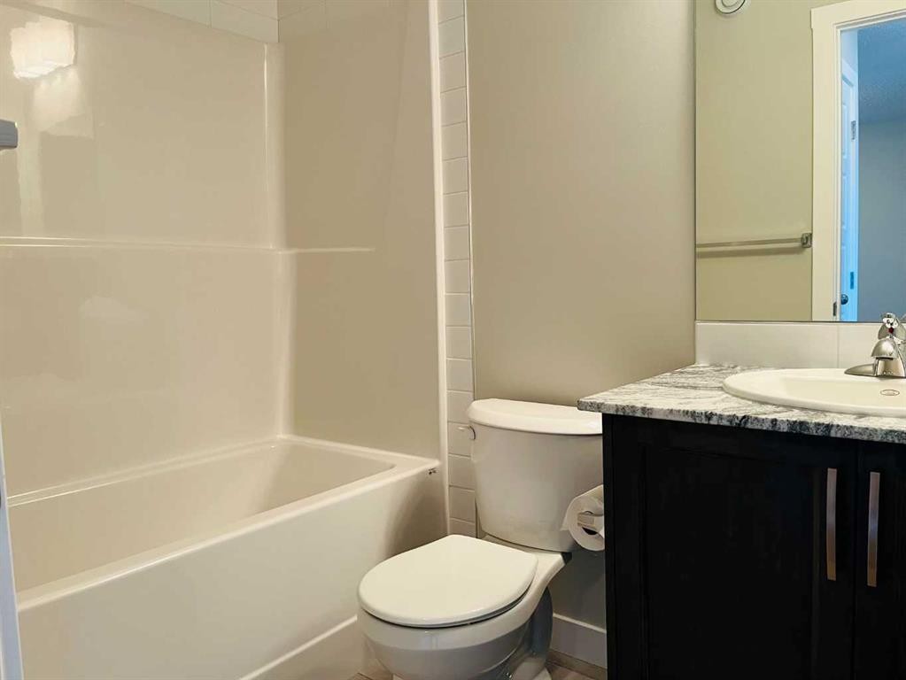 1904 Cornerstone Boulevard Ne, Calgary, AB - Indoor Photo Showing Bathroom