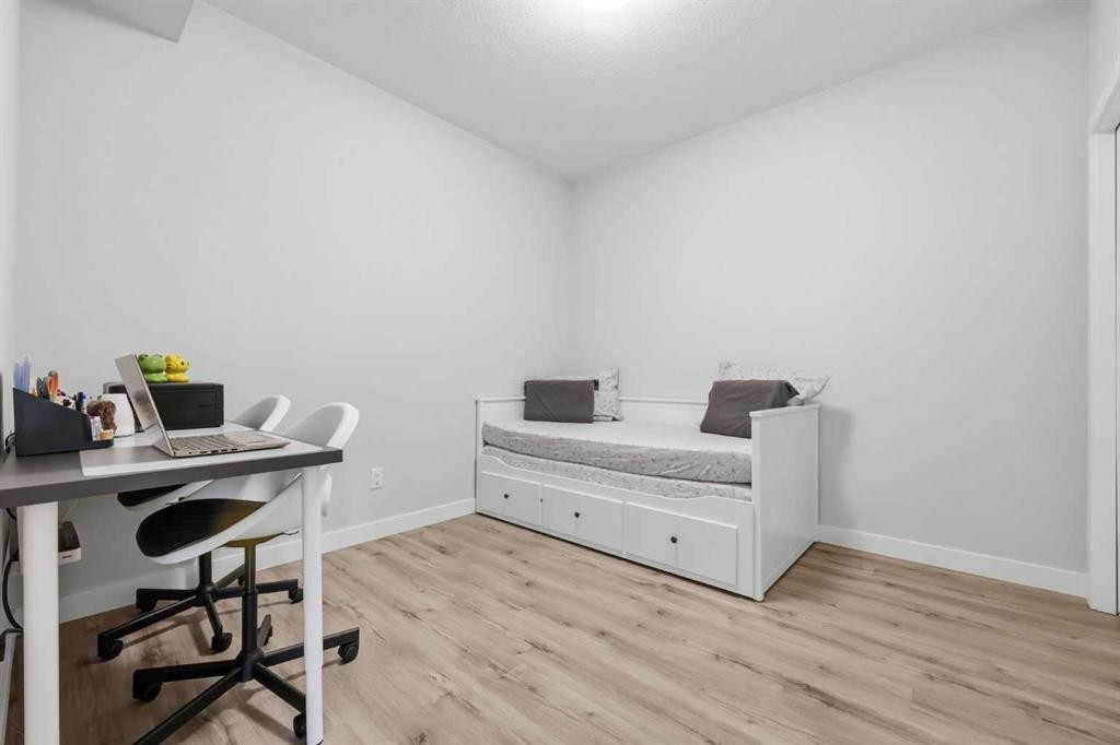 4210-200 Seton Circle Se, Calgary, AB - Indoor