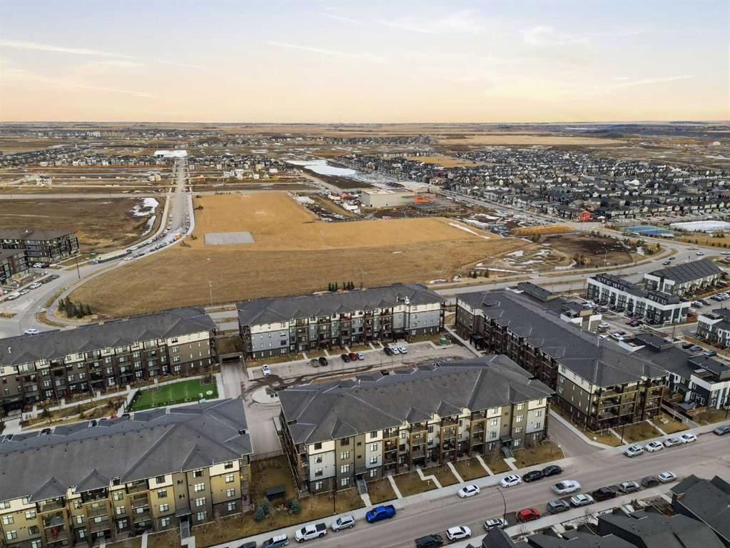 4210-200 Seton Circle Se, Calgary, AB - Outdoor With View