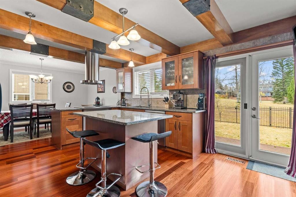 124 Canterbury Drive Sw, Calgary, AB - Indoor