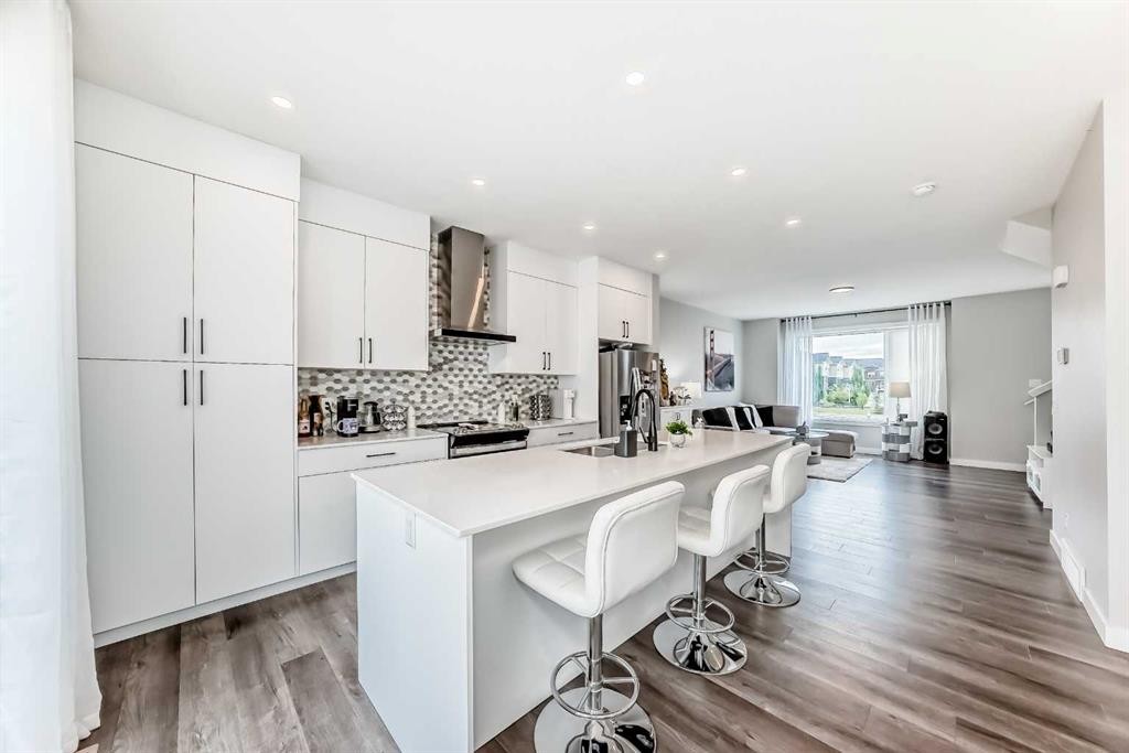 71 Skyview Ranch Avenue Ne, Calgary, AB - Indoor Photo Showing Kitchen With Upgraded Kitchen