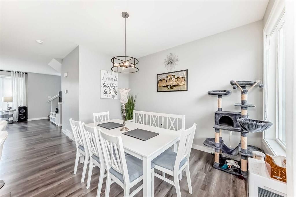71 Skyview Ranch Avenue Ne, Calgary, AB - Indoor Photo Showing Dining Room