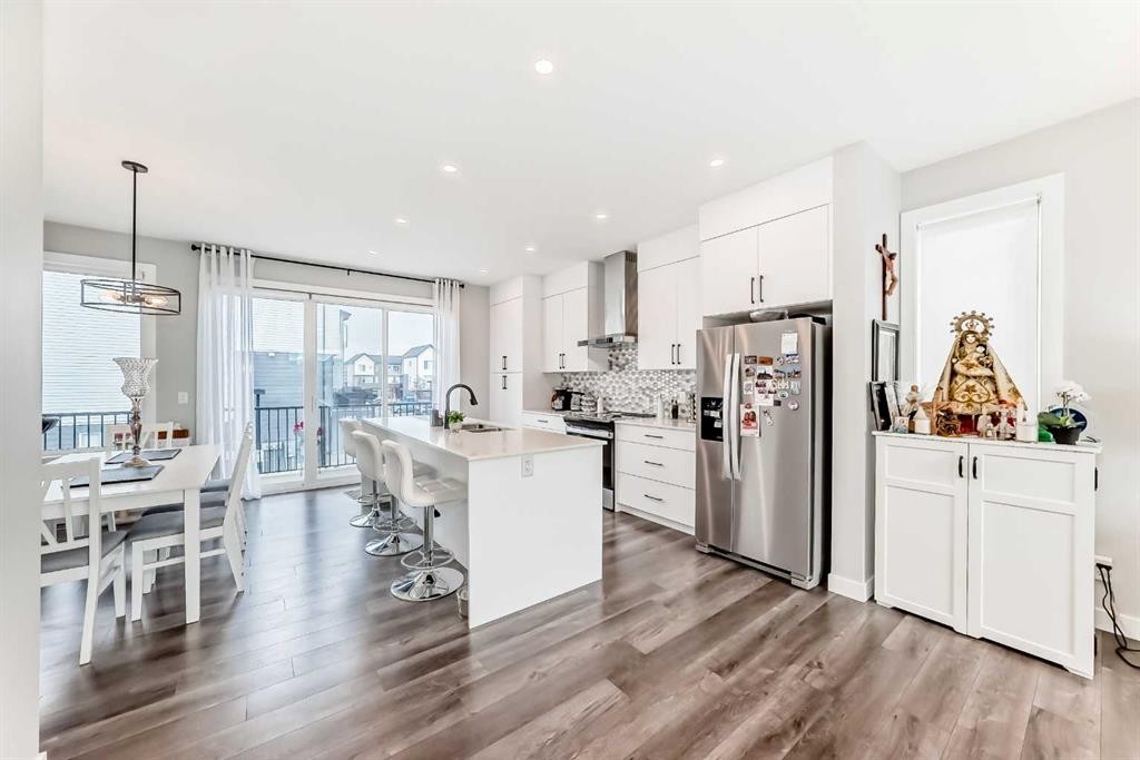 71 Skyview Ranch Avenue Ne, Calgary, AB - Indoor Photo Showing Kitchen With Upgraded Kitchen