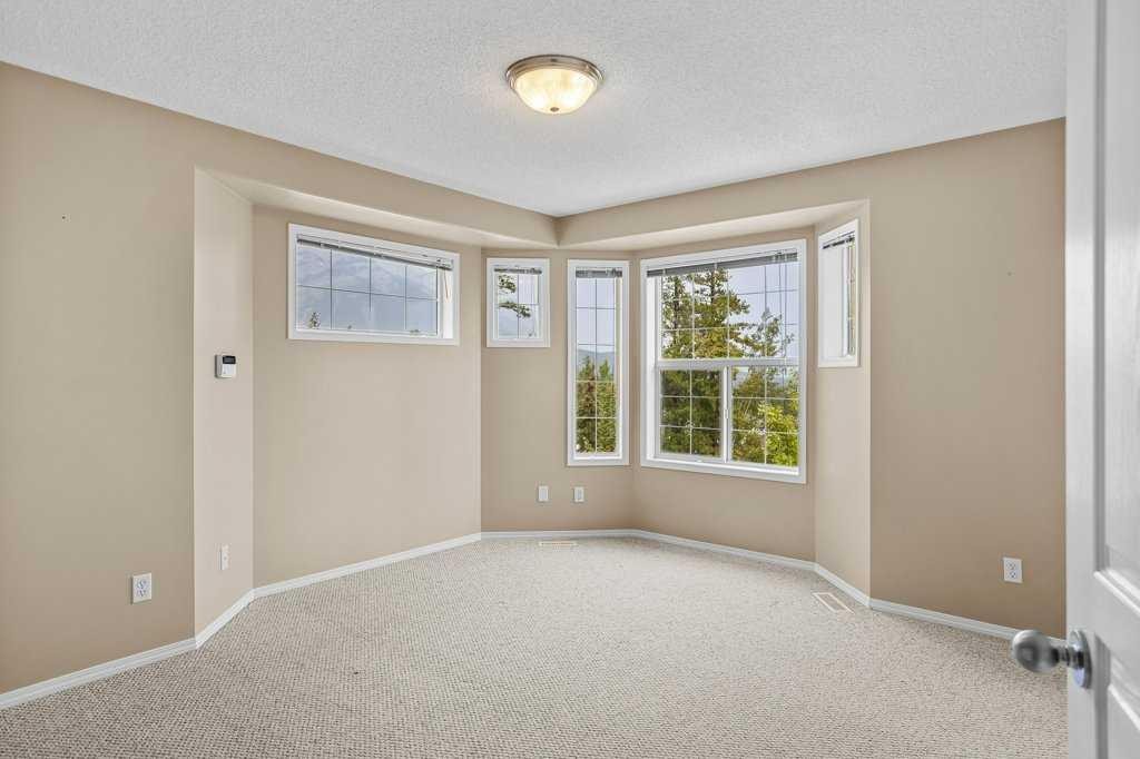 3-819 Wilson Way, Canmore, AB