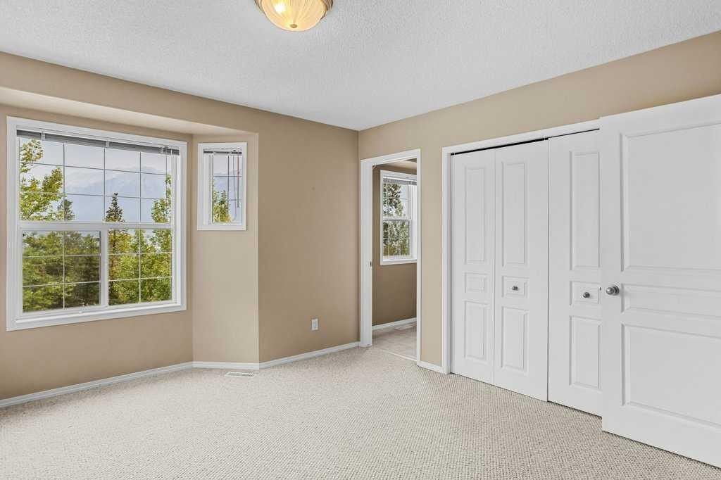 3-819 Wilson Way, Canmore, AB