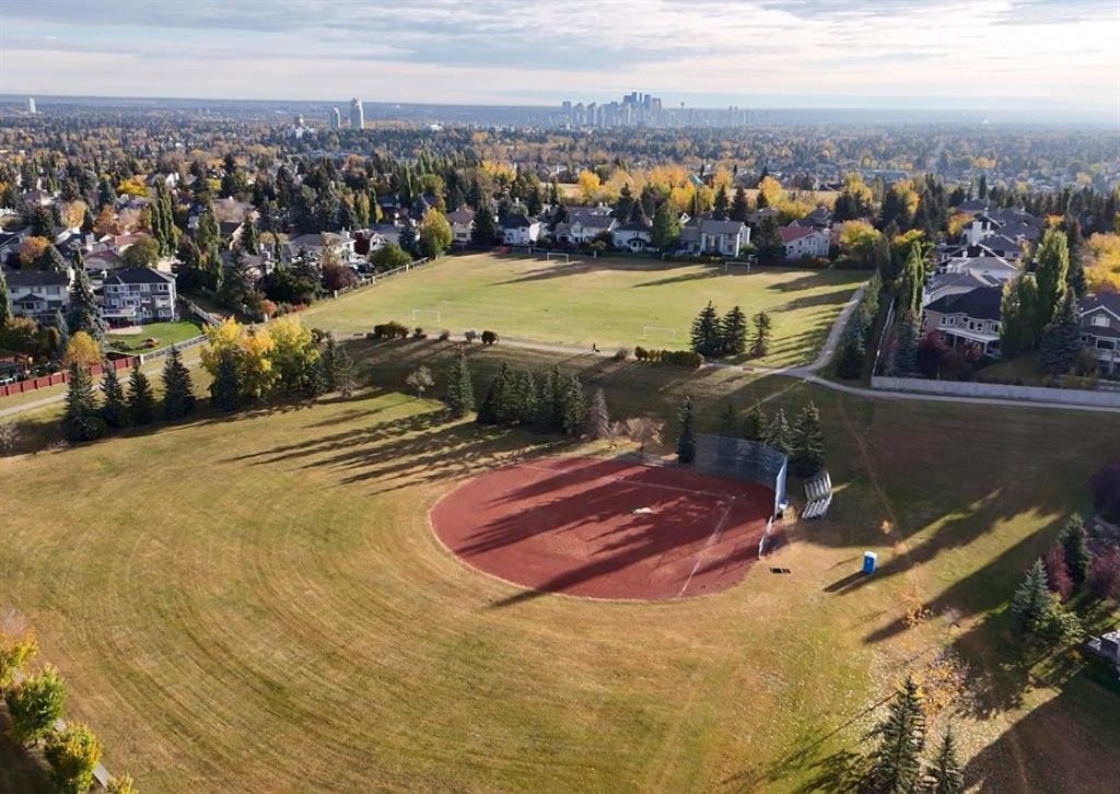 3223 Signal Hill Drive Sw, Calgary, AB - Outdoor With View
