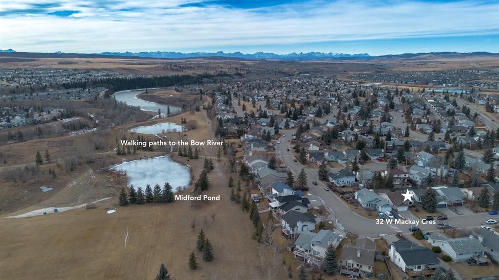 32 West Mackay Crescent, Cochrane, AB - Outdoor With View