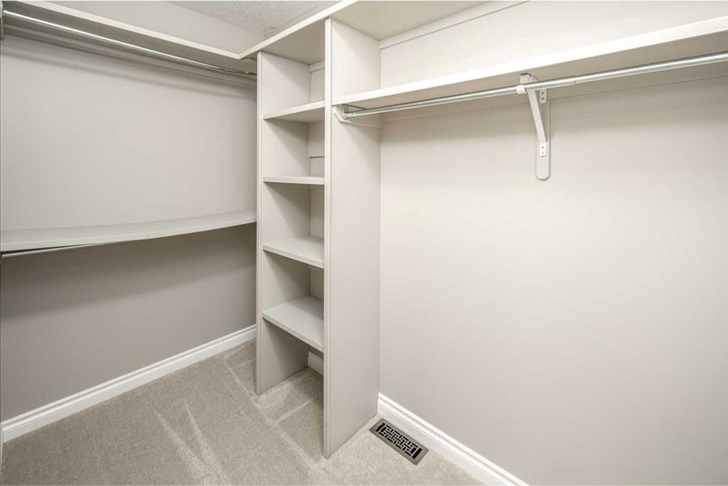 79 Hamptons Heights Nw, Calgary, AB - Indoor With Storage
