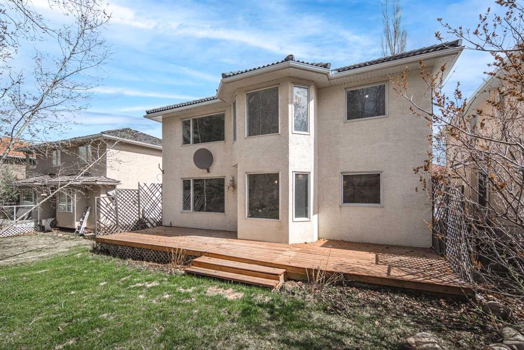 79 Hamptons Heights Nw, Calgary, AB - Outdoor With Deck Patio Veranda