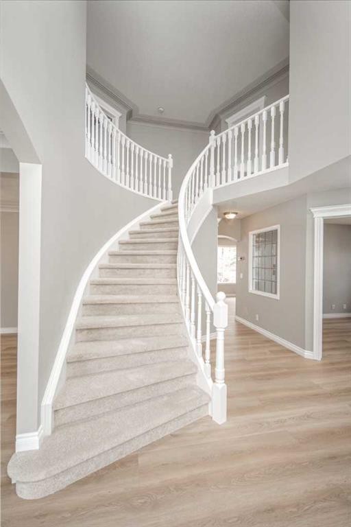 79 Hamptons Heights Nw, Calgary, AB - Indoor Photo Showing Other Room