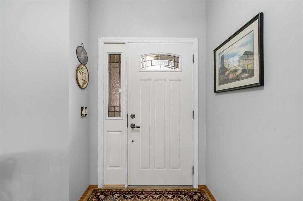 310 Riverside Garden Nw, High River, AB - Indoor Photo Showing Other Room