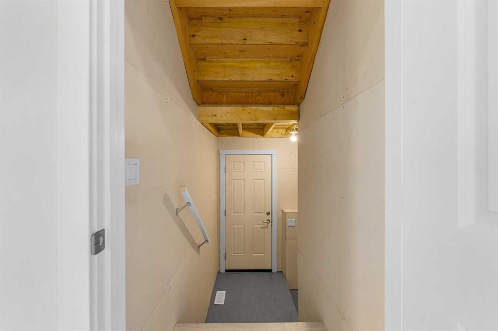 142 Sunstone Way, Balzac, AB - Indoor Photo Showing Other Room