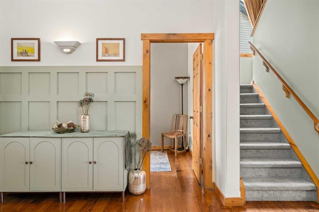 122 Hidden Creek Heights Nw, Calgary, AB - Indoor Photo Showing Other Room