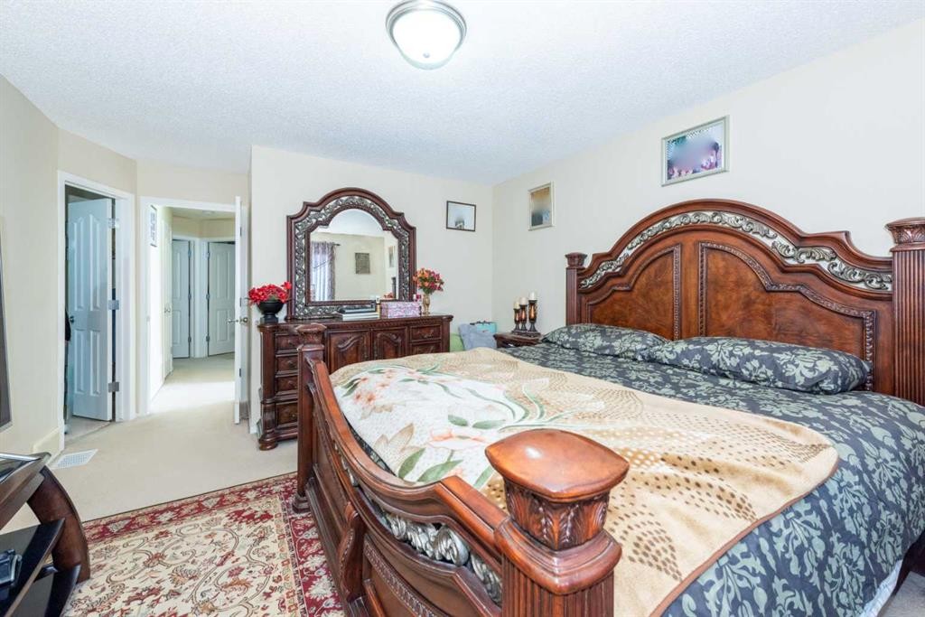 84 Tarington Way Ne, Calgary, AB - Indoor Photo Showing Bedroom