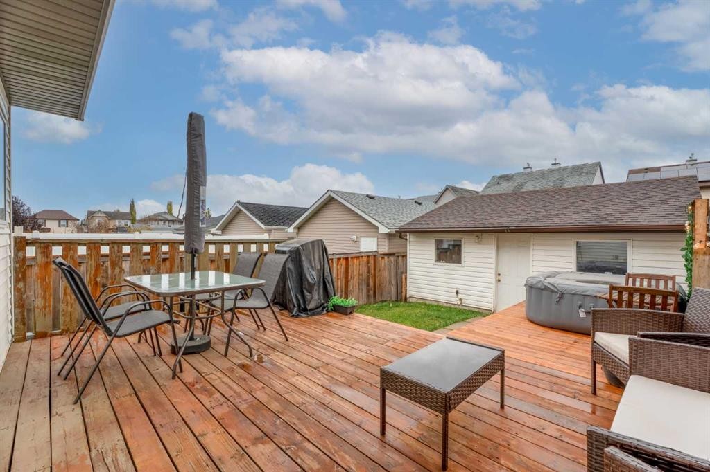 242 Elgin Place Se, Calgary, AB - Outdoor With Deck Patio Veranda With Exterior