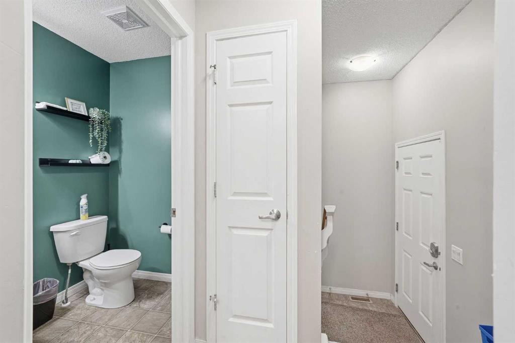 67 Cityscape Gate Ne, Calgary, AB - Indoor Photo Showing Bathroom