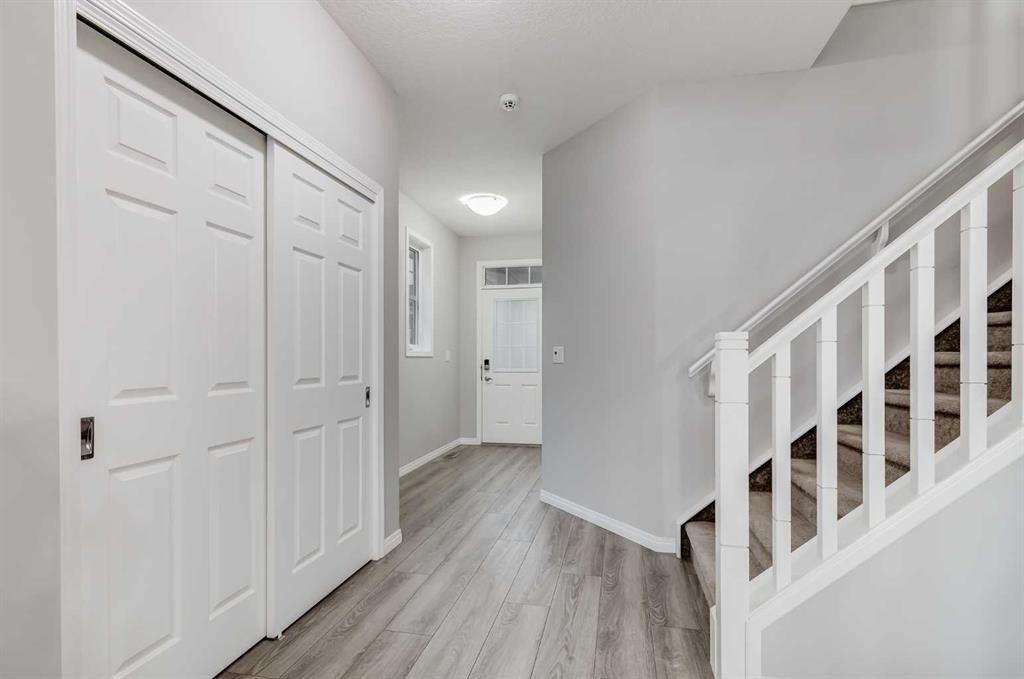 22 Osborne Common Sw, Airdrie, AB - Indoor Photo Showing Other Room