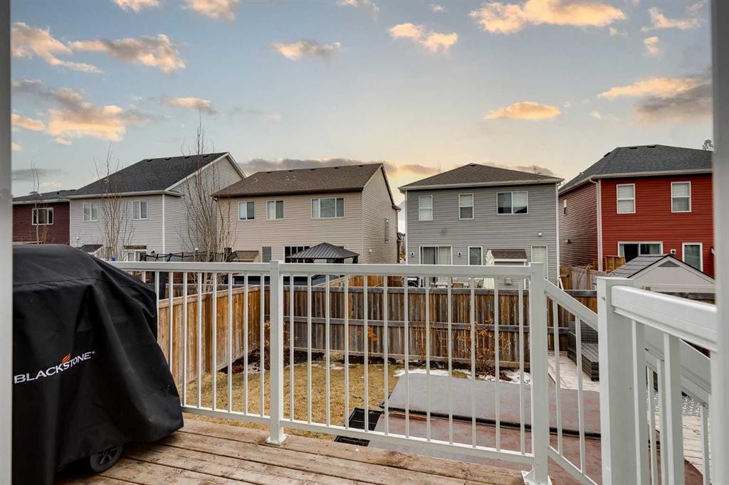22 Osborne Common Sw, Airdrie, AB - Outdoor With Deck Patio Veranda