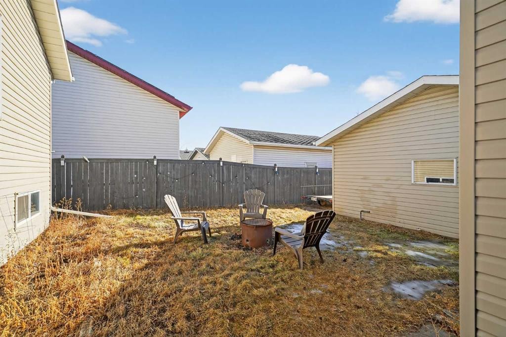 107 Mt Allan Circle Se, Calgary, AB - Outdoor With Exterior