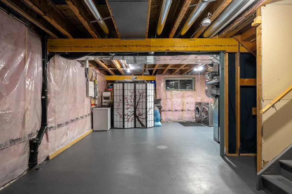 118 Walden Manor Se, Calgary, AB - Indoor Photo Showing Basement