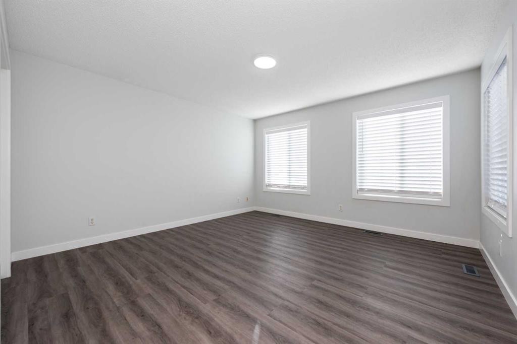 83 Cranleigh Common Se, Calgary, AB - Indoor Photo Showing Other Room