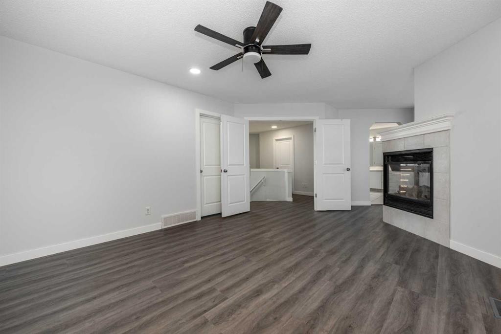 83 Cranleigh Common Se, Calgary, AB - Indoor Photo Showing Other Room