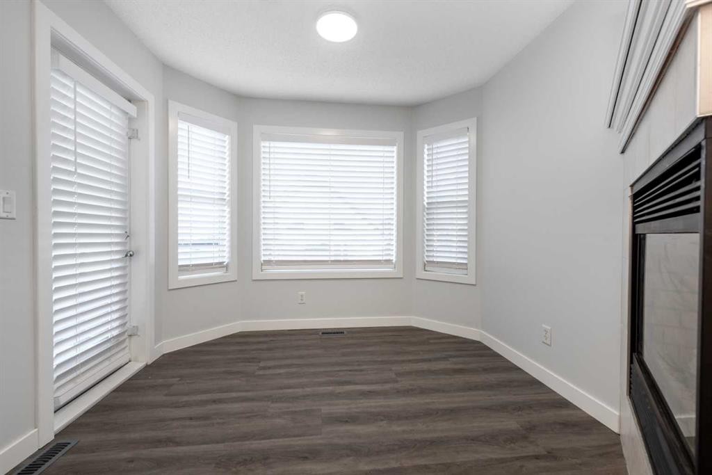 83 Cranleigh Common Se, Calgary, AB - Indoor Photo Showing Other Room