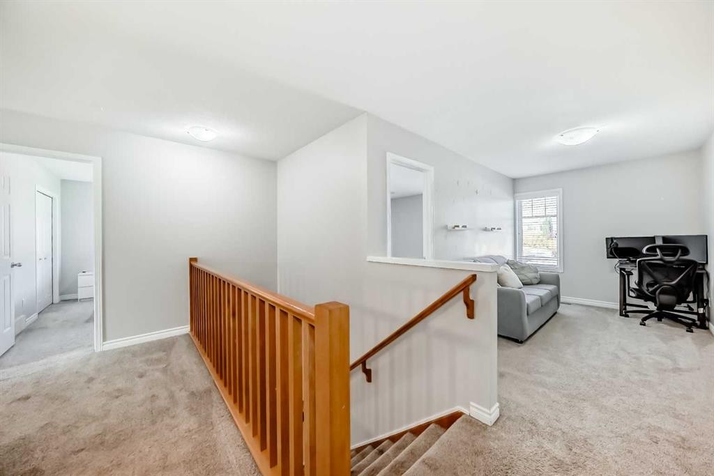 574 Chaparral Drive Se, Calgary, AB - Indoor Photo Showing Other Room