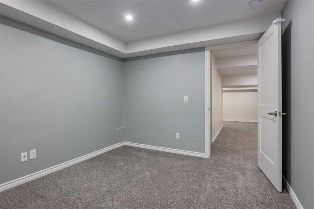 301 Auburn Meadows Boulevard Se, Calgary, AB - Indoor Photo Showing Other Room