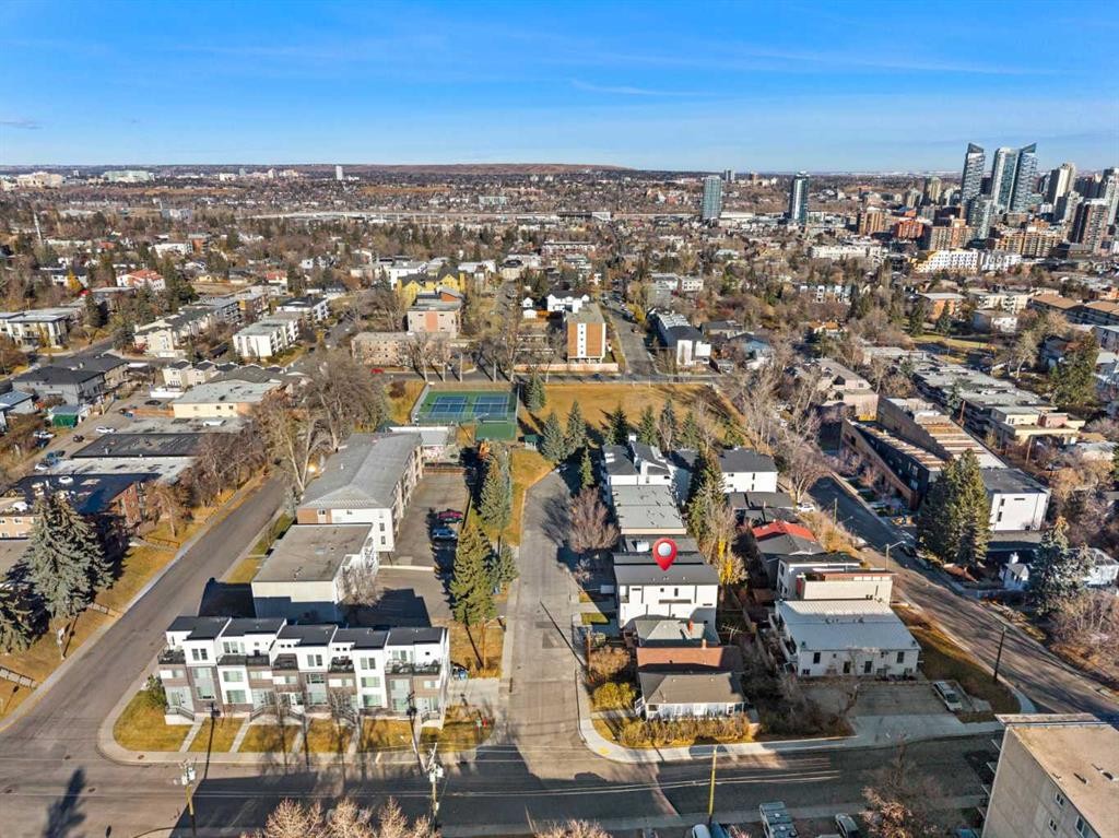 2518 16B Street Sw, Calgary, AB - Outdoor With View
