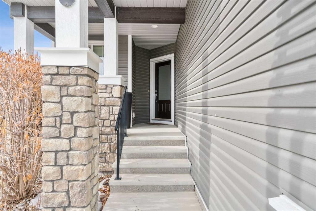 25 Fireside Landing, Cochrane, AB - Outdoor With Exterior