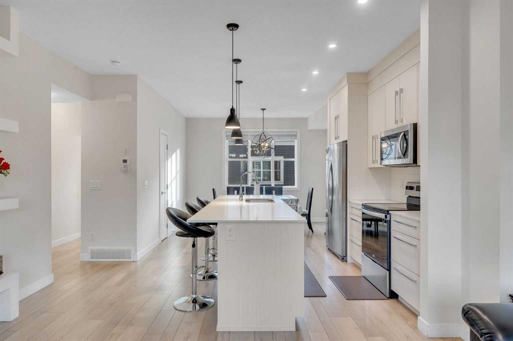 106-72 Cornerstone Manor, Calgary, AB - Indoor Photo Showing Kitchen With Stainless Steel Kitchen With Upgraded Kitchen