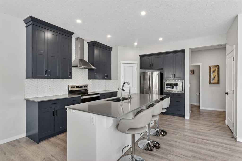 78 Corner Meadows Row Ne, Calgary, AB - Indoor Photo Showing Kitchen With Stainless Steel Kitchen With Upgraded Kitchen