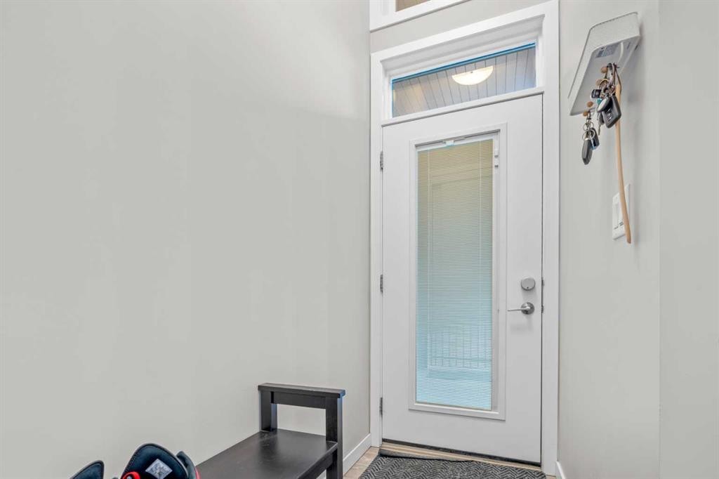 124 Mahogany Centre Se, Calgary, AB - Indoor