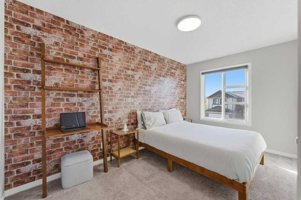 34 Walgrove Link Se, Calgary, AB - Indoor Photo Showing Bedroom