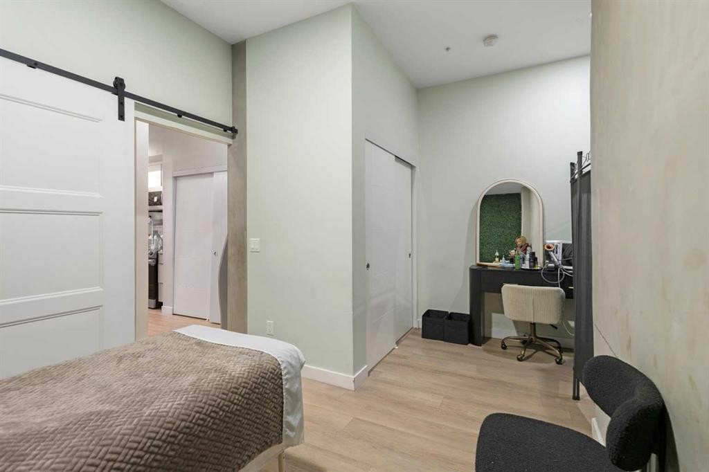 4539 Bowness Road Nw, Calgary, AB