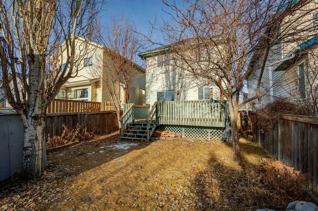 47 Covewood Park Ne, Calgary, AB - Outdoor