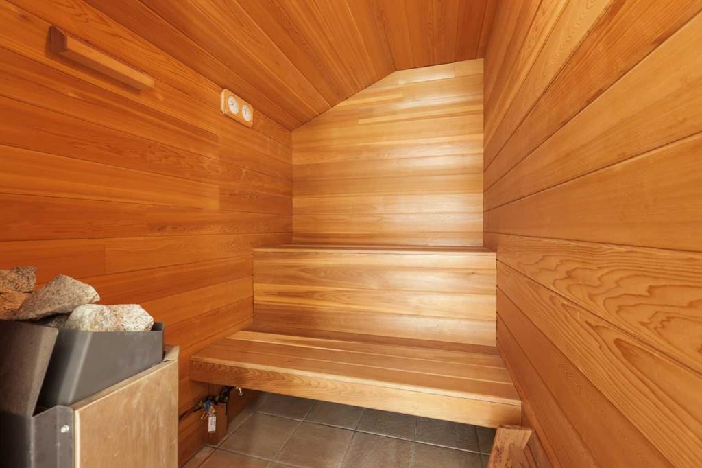 511 Ranch Estates Place Nw, Calgary, AB - Indoor Photo Showing Other Room