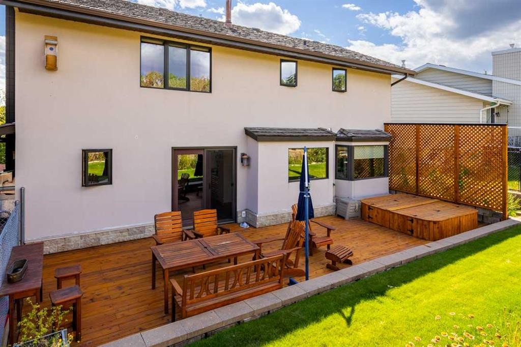 511 Ranch Estates Place Nw, Calgary, AB - Outdoor With Deck Patio Veranda With Exterior
